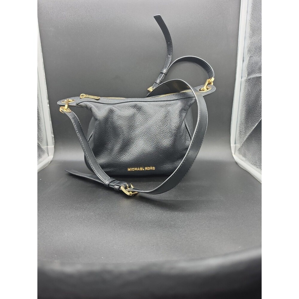 MK Bedford Black Pebbled Leather Crossbody Slouchy Hobo Messenger Bag- READ